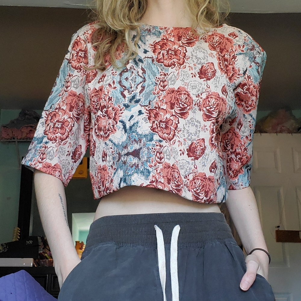 Floral tapestry crop top